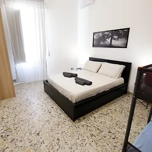 https://center-apartment-catania.catania-hotels.net