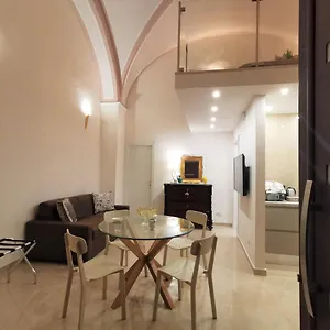 https://dimora-del-monsignore.catania-hotels.net