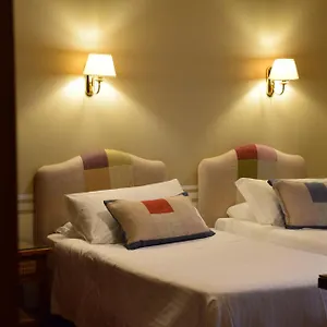 Hotell Lancelot, Rom