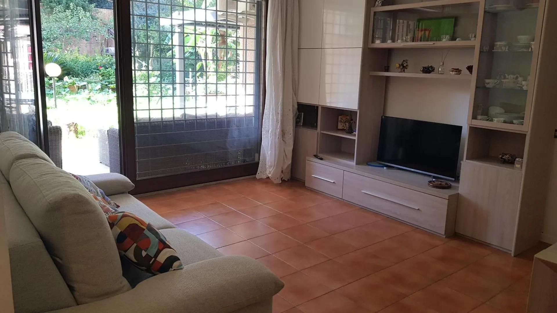 Eur Charme Apt&Garden Roma 0*,  Italia