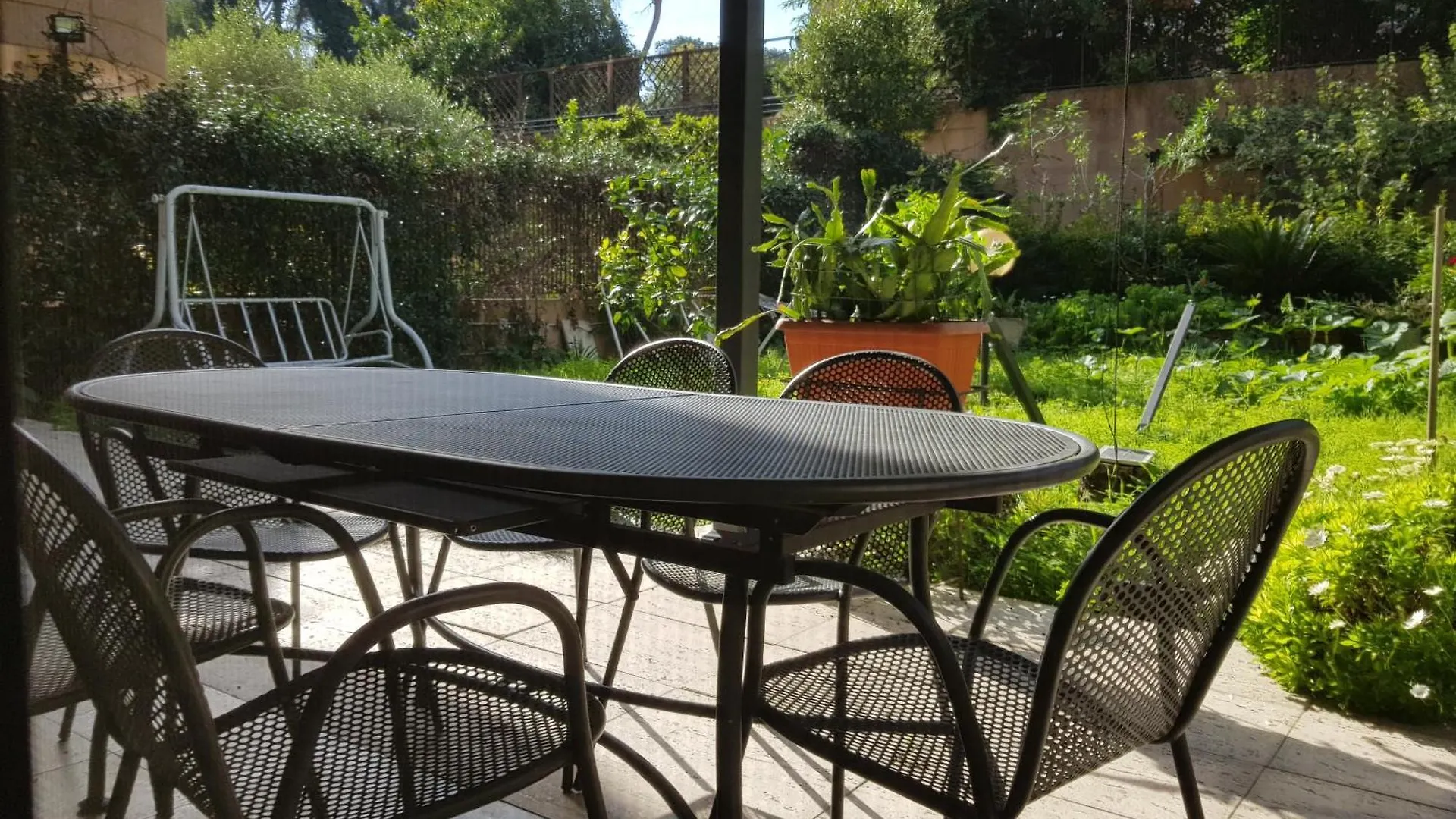 Eur Charme Apt&Garden Roma 0*,